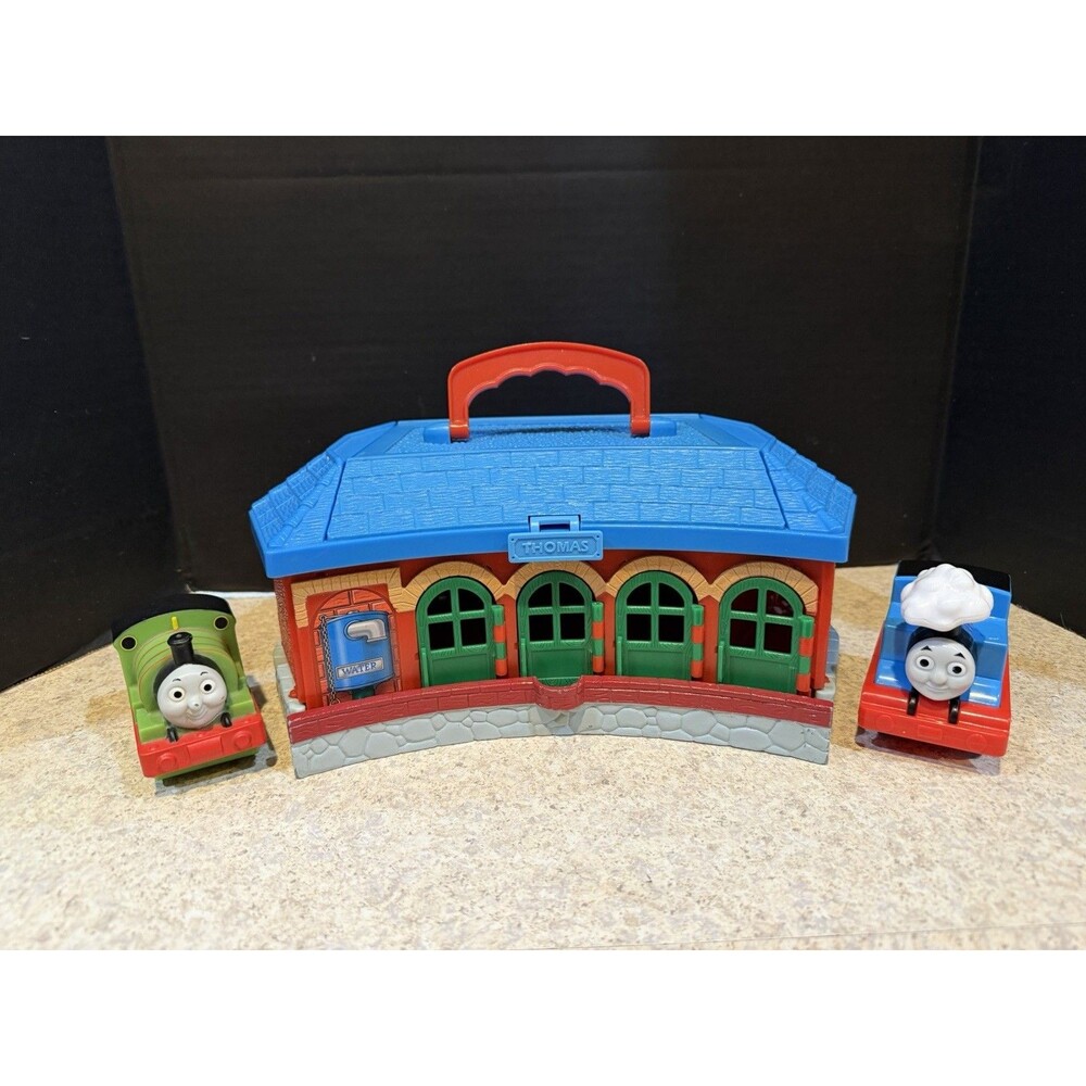 Thomas & Friends Take-n-Play Roundhouse Playset w/ Thomas & Percy Engines